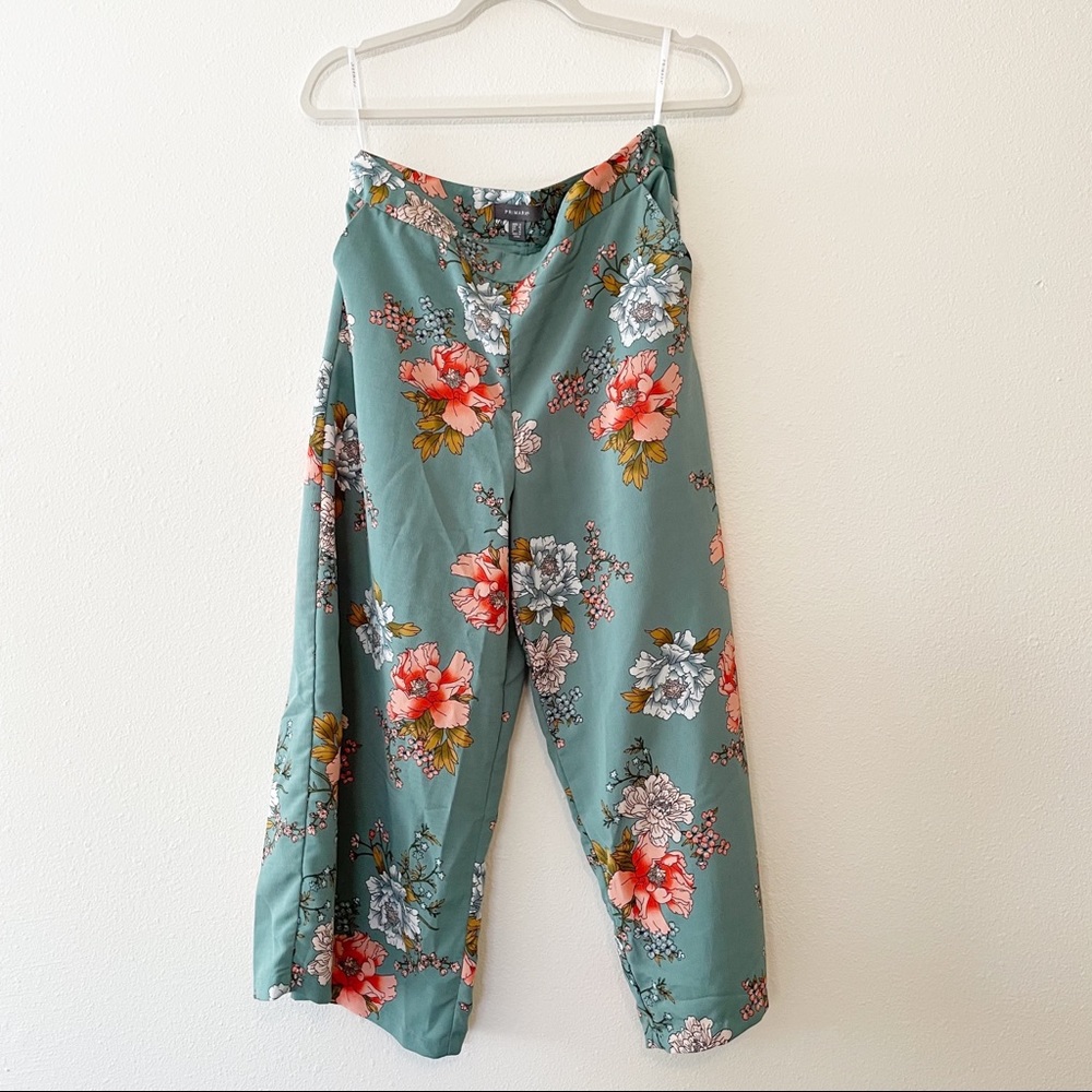 Floral Primark Culottes Cropped Pants